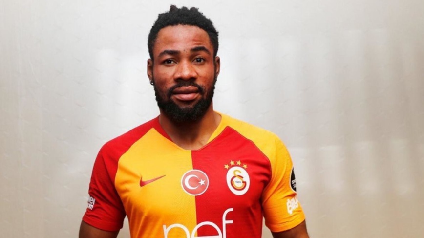 Wolverhampton et West Ham s'intéressent à Christian Luyindama (Galatasaray) Wolverhampton et West Ham s'intéressent à Christian Luyindama (Galatasaray)