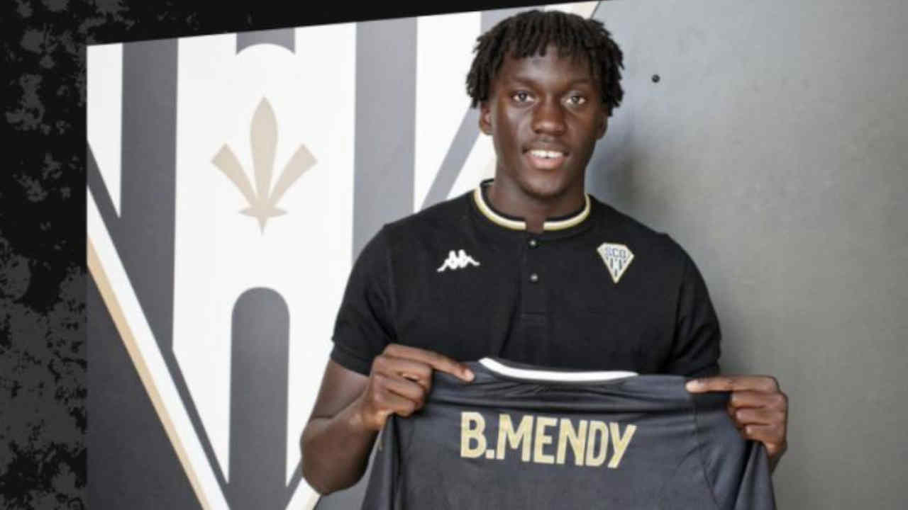 Batista Mendy (Angers SCO) au FC Lorient ?