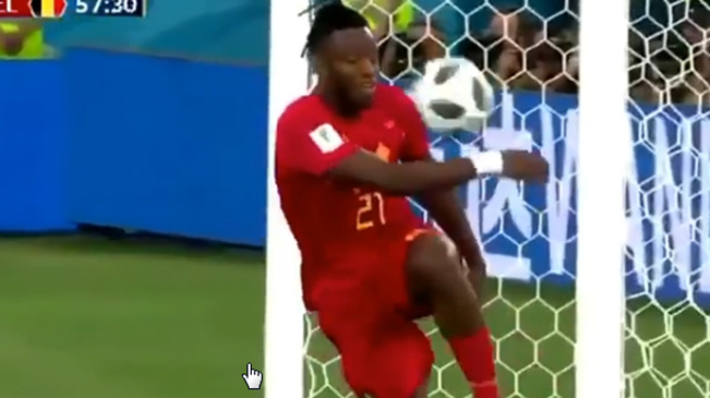 Michy Batshuayi moqué sur les réseaux sociaux suite à son gros fail face à l'Angleterre