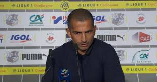 Rennes : Lamouchi tape du poing sur la table Rennes : Lamouchi tape du poing sur la table