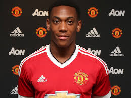 Mercato Manchester United : Martial veut un très gros salaire pour prolonger ! Mercato Manchester United : Martial veut un très gros salaire pour prolonger !