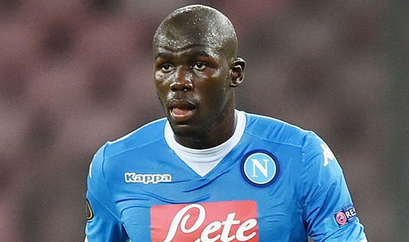 Mercato Naples : le Barça suit de près Kalidou Koulibaly Mercato Naples : le Barça suit de près Kalidou Koulibaly