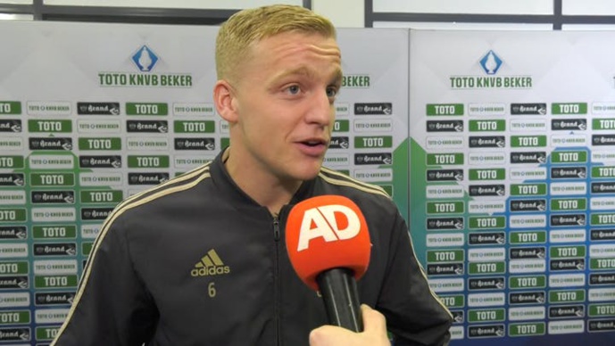 Le PSG s'intéresse à Donny van de Beek (Ajax) Le PSG s'intéresse à Donny van de Beek (Ajax)
