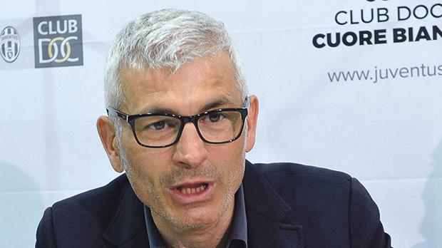 OM : un ancien de la maison drague ouvertement Eyraud OM : un ancien de la maison drague ouvertement Eyraud