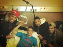 Photo : Malgré la blessure Jérémy Clément garde le sourire Photo : Malgré la blessure Jérémy Clément garde le sourire