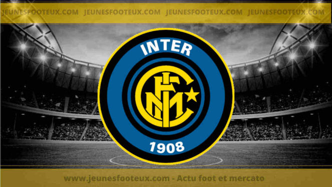 Inter Milan : Trois vétérans en attaque ciblés par Conte, dont Giroud !