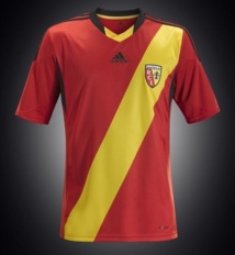 Photo : Maillot domicile du RC Lens Photo : Maillot domicile du RC Lens