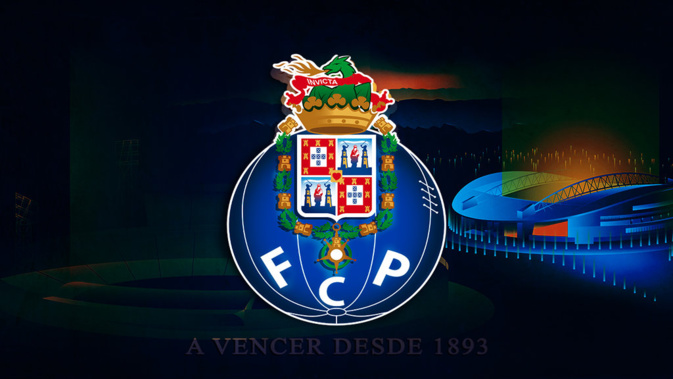FC Porto Foot : Wendell (Leverkusen) signe.