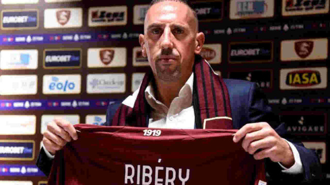 Salernitana : Franck Ribéry blessé, out plusieurs semaines Salernitana : Franck Ribéry blessé, out plusieurs semaines