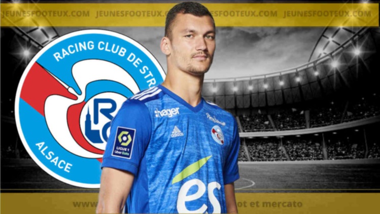 RC Strasbourg Foot : Ludovic Ajorque (RCSA).