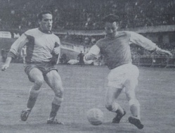 Il y a 40 ans, le FC Rouen était promu en D1 ! Il y a 40 ans, le FC Rouen était promu en D1 !