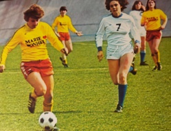 Football féminin : en quelle année a été lancé le premier championnat national ? Football féminin : en quelle année a été lancé le premier championnat national ?