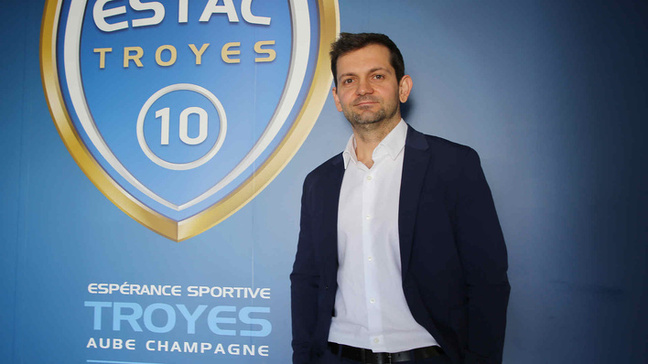 Le président de l'ESTAC Aymeric Magne a été condamné pour violences conjugales Le président de l'ESTAC Aymeric Magne a été condamné pour violences conjugales