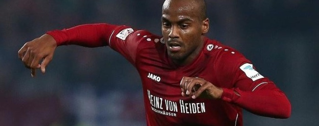 Jimmy Briand sur les tablettes de Nantes et Lille Jimmy Briand sur les tablettes de Nantes et Lille