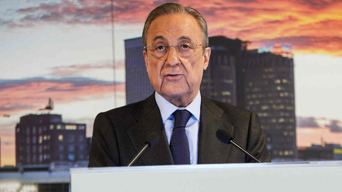 Florentino Pérez l'attend au Real Madrid, ça va coûter 42 M€ ! Florentino Pérez l'attend au Real Madrid, ça va coûter 42 M€ !