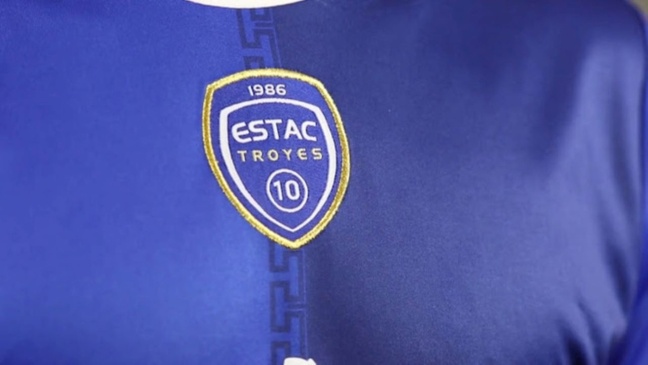 Antoine Sibierski (ESTAC Troyes) intéresse Anderlecht Antoine Sibierski (ESTAC Troyes) intéresse Anderlecht