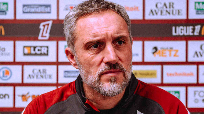 Tavenot privé de 10 joueurs face à l'OGC Nice pour la dernière du FC Metz ? Tavenot privé de 10 joueurs face à l'OGC Nice pour la dernière du FC Metz ?