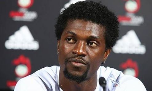 Adebayor à l'OL, ça aurait capoté