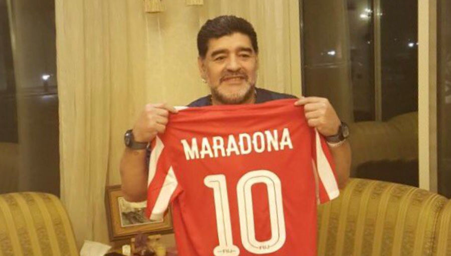 Diego Maradona insulte méchamment Daniel Alves