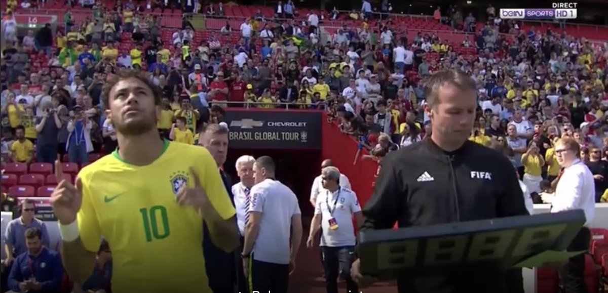 Le superbe but de Neymar lors de Brésil - Croatie 