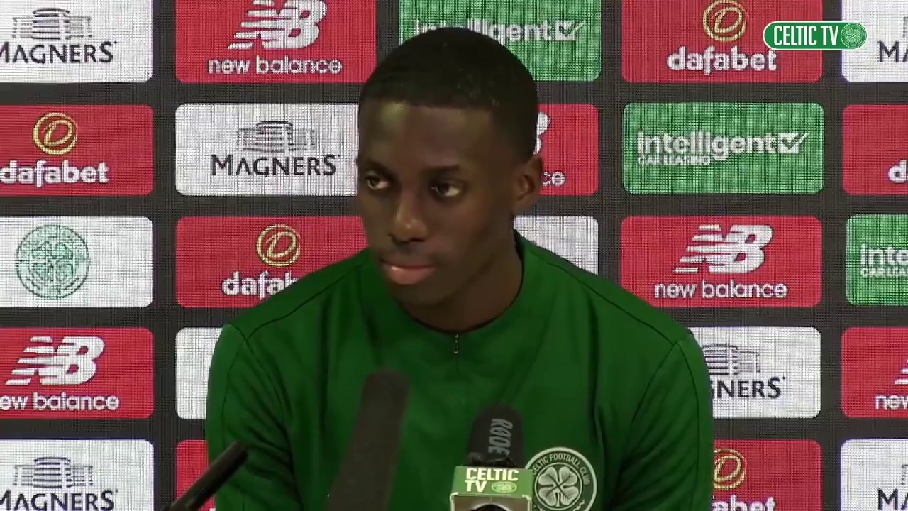 PSG : Timothy Weah tacle Thomas Tuchel