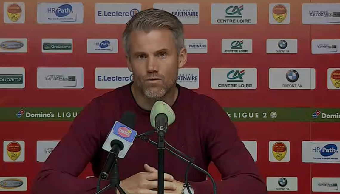 Lorient : coup de pression sur Mickaël Landreau