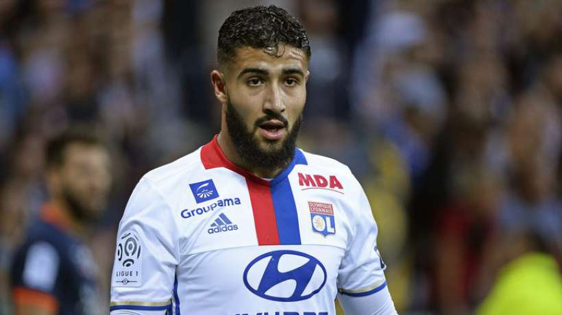 OL - Mercato : Sylvinho annonce le départ de Nabil Fékir
