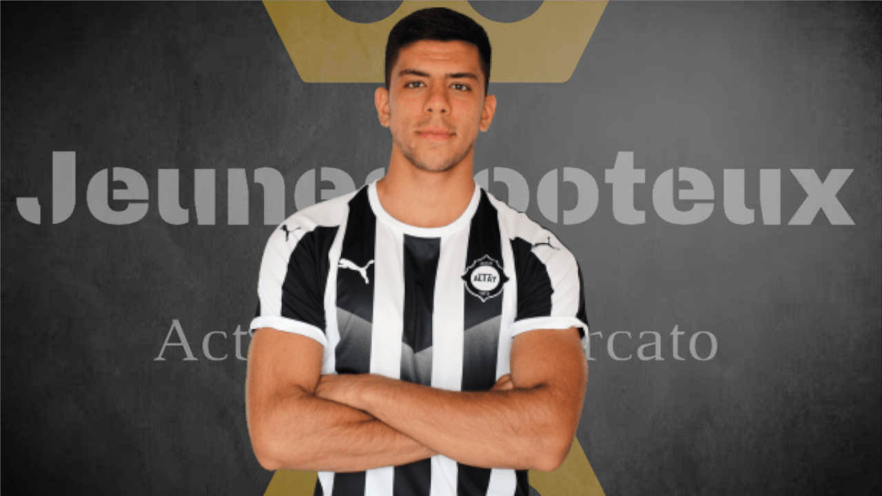 Cenk Ozkaçar : défenseur de Altay SK