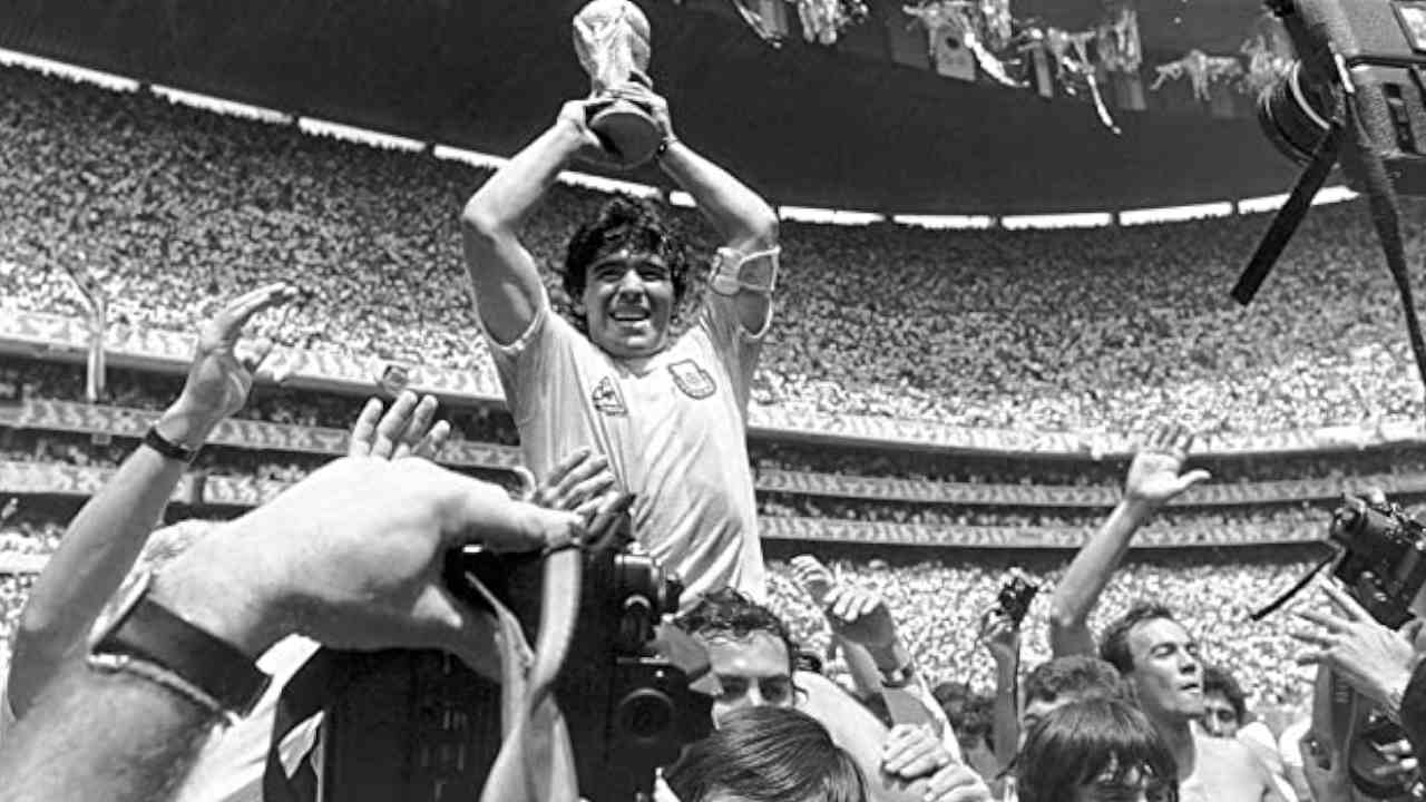 Diego Maradona annoncé mort par la presse argentine