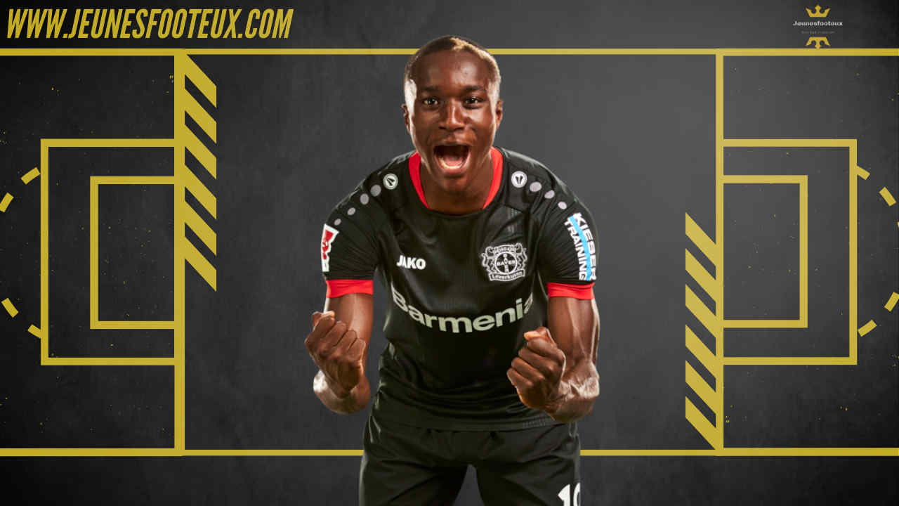 Moussa Diaby sous le maillot du Bayer Leverkusen