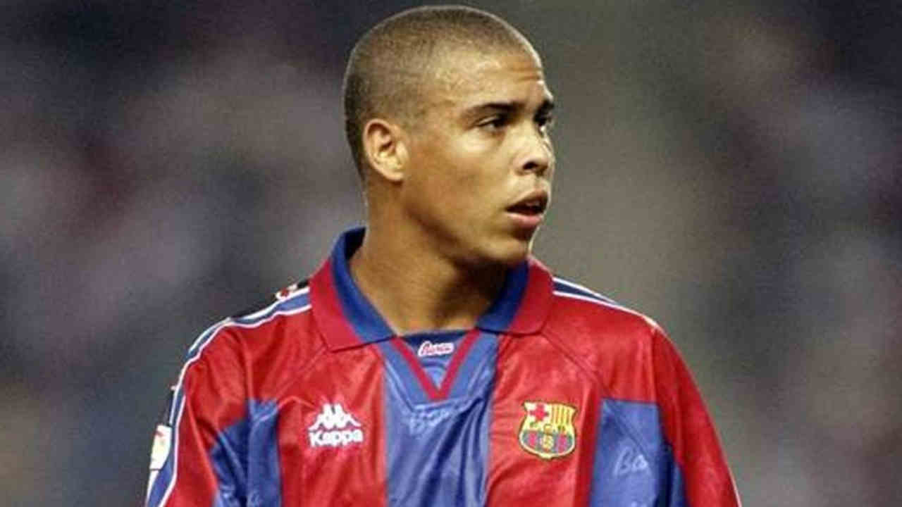 FC Barcelone : le brésilien Ronaldo affirme qu'il a été poussé dehors