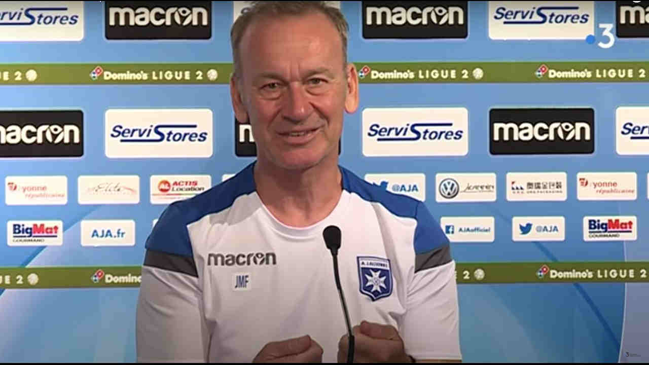 AJ Auxerre Foot : Jean-Marc Furlan licencié de l'AJA.