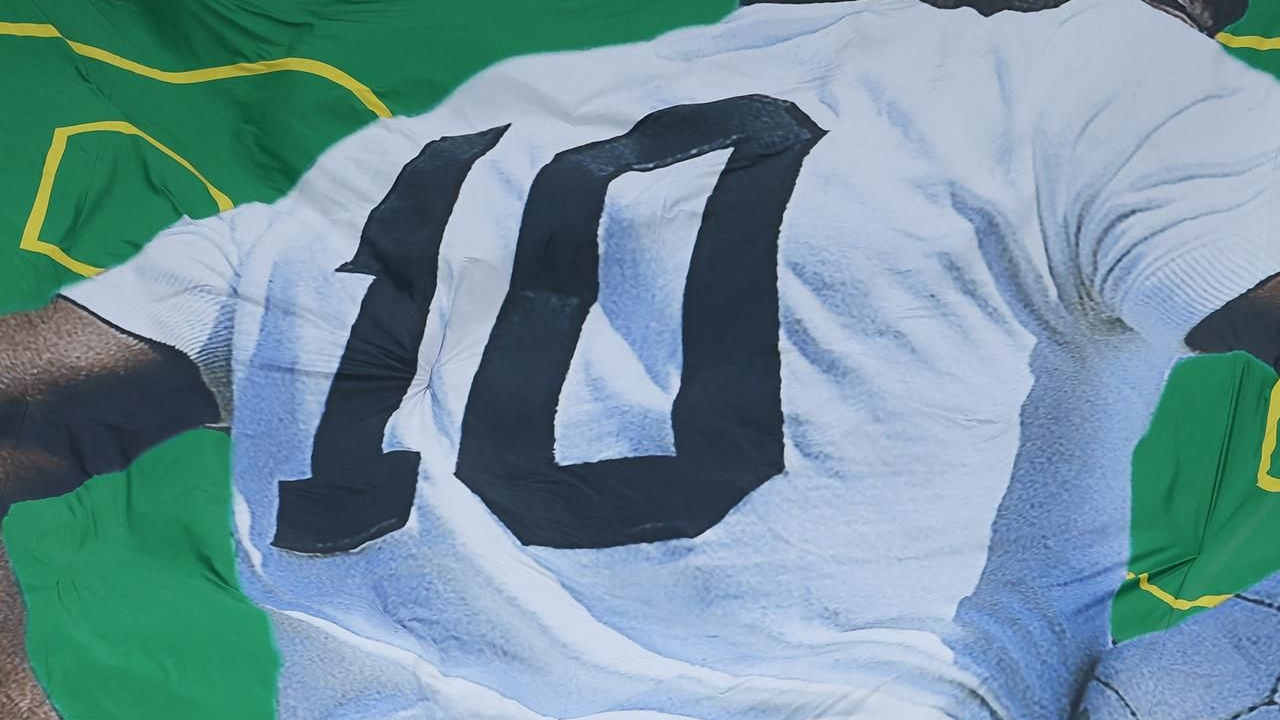 L'idée folle de Gianni Infantino en hommage à Pelé