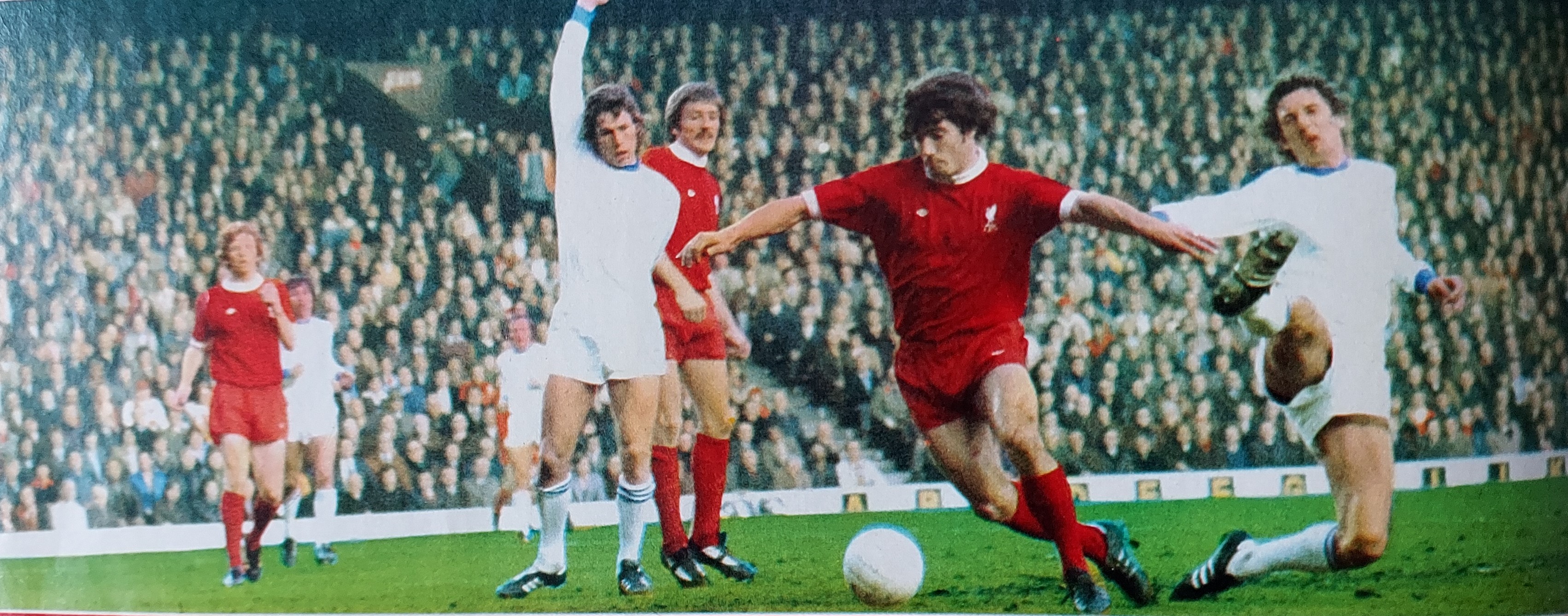 Cette équipe de Liverpool était incroyable et Anfield est magique, qui s'en souvient ?