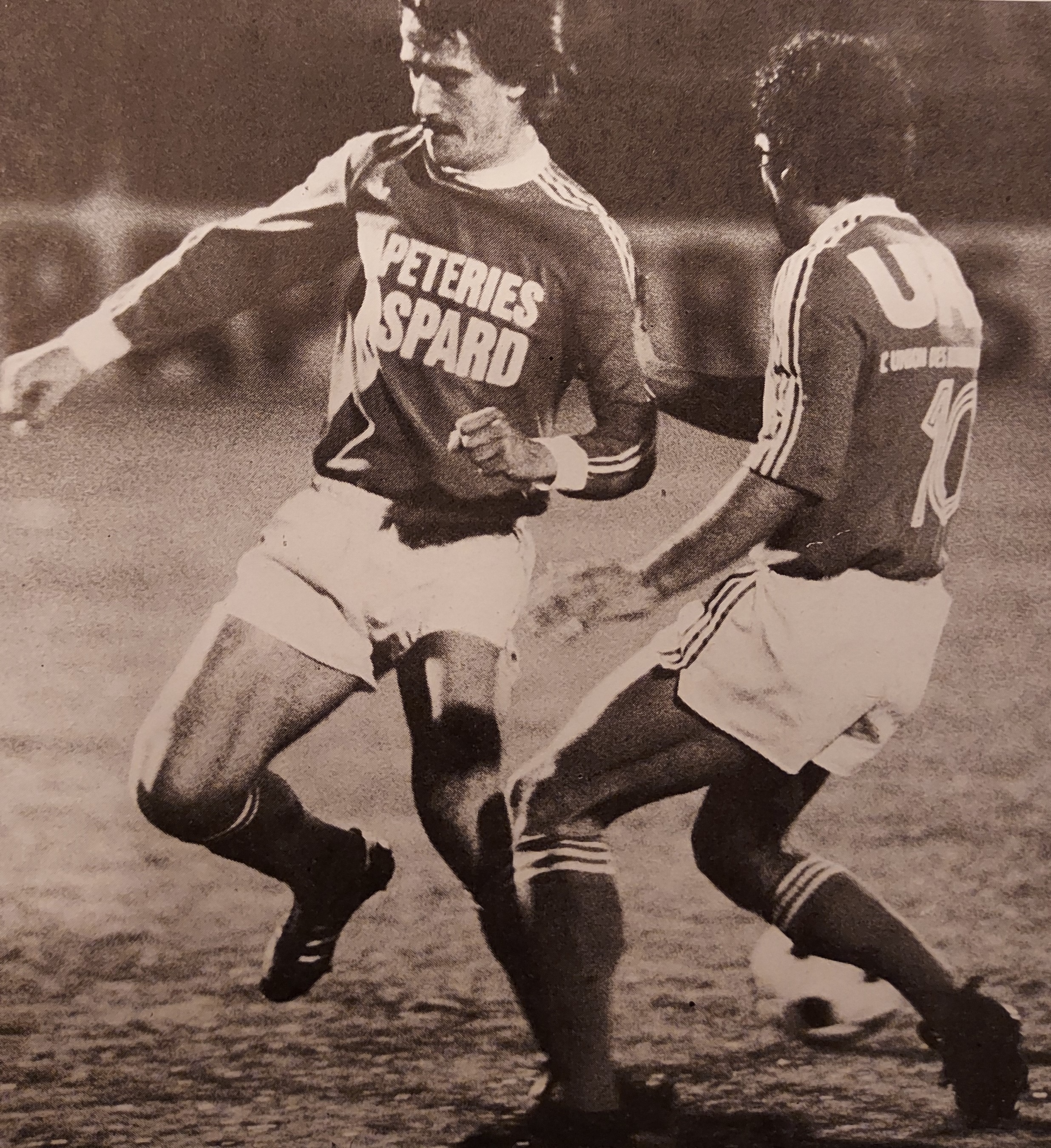 Né à Toulon, ce gars du sud a fait les beaux jours de Valenciennes et Nancy !