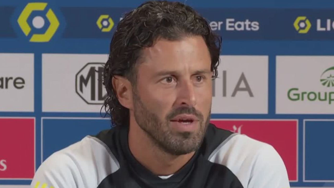 OL : Fabio Grosso confirme des désaccords avec John Textor ! 