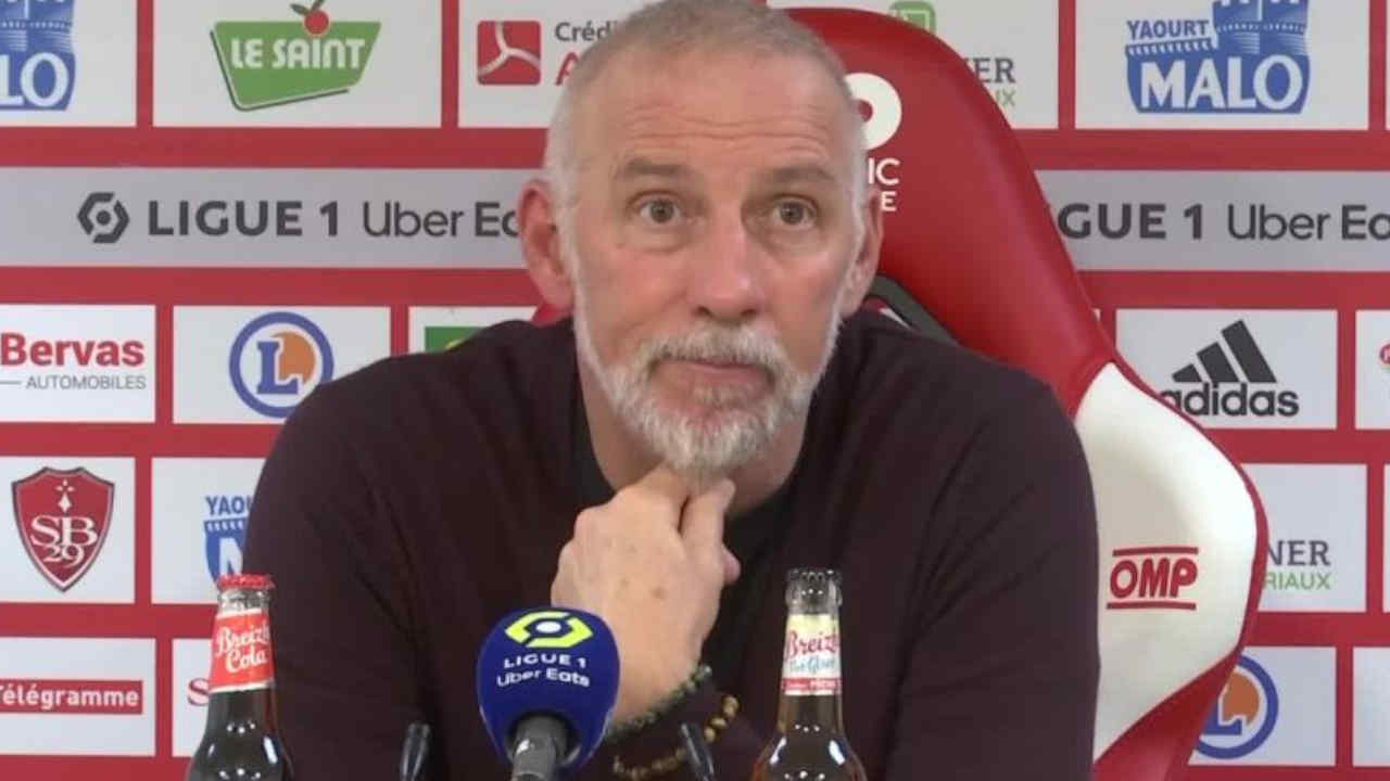 Stade Brestois : Eric Roy calme le jeu avant Lyon - Brest