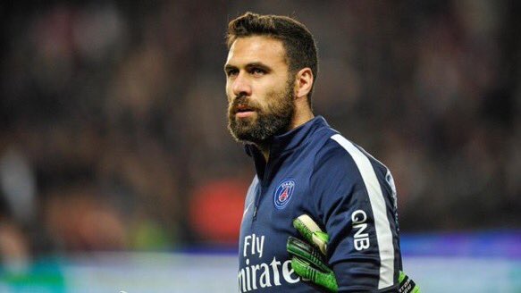 Salvatore Sirigu voit la France s'imposer à l'Euro