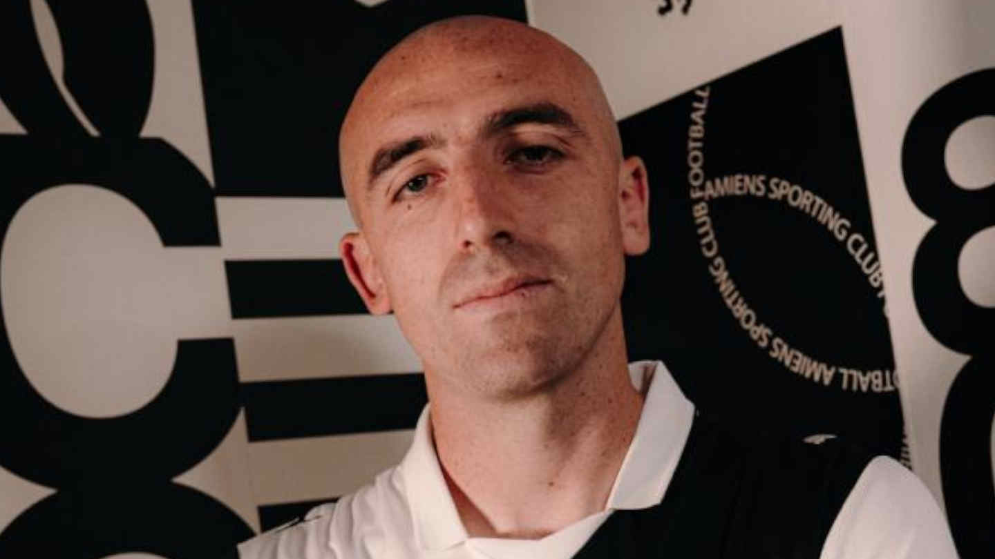 De l'ESTAC, à l'ASSE, Angers SCO ou encore Amiens SC, Paul Bernardoni au cœur un scénario incroyable