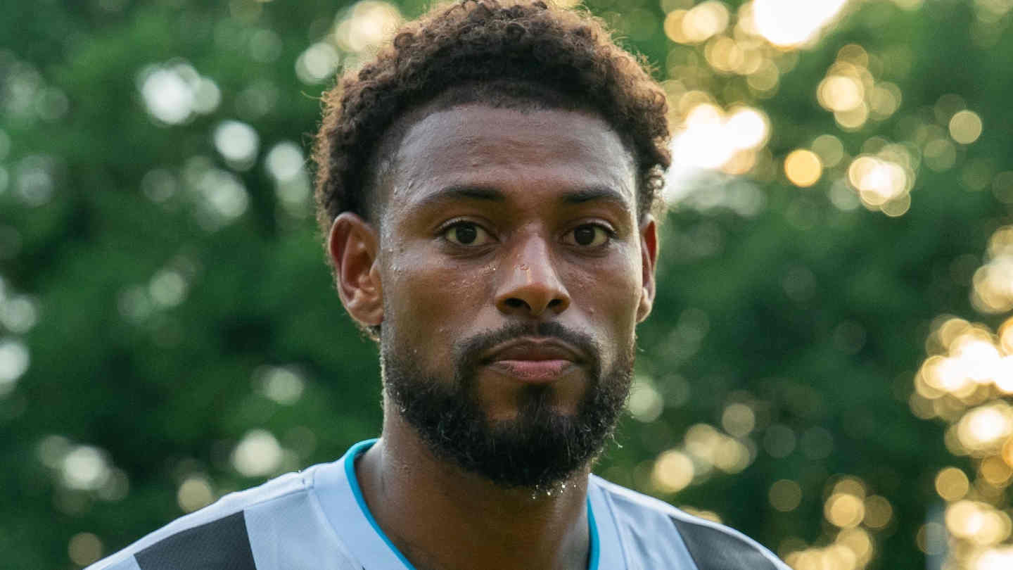 Jeff Reine-Adélaïde (ex OL et Angers SCO), le nouveau coup dur !
