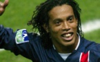 PSG : Ronaldinho détruit Luis Fernandez