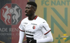 Rennes - Nantes : Mbaye Niang taille Alban Lafont !