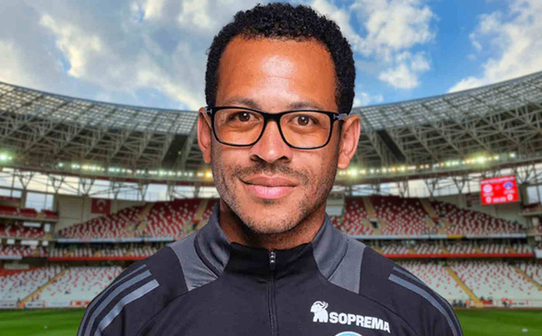 Liam Rosenior (ex RC Strasbourg) sur le banc du Paris FC pour remplacer Kombouaré ?
