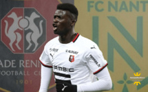 Rennes - Nantes : Mbaye Niang taille Alban Lafont !