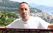 Salernitana : Une exclusion qui fait tâche et un avenir en suspens pour Franck Ribéry