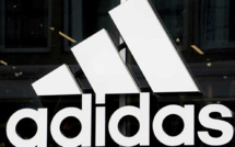 Adidas dévoile un maillot rétro pour l'Argentine