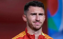 Aymeric Laporte met en garde l'arbitre avant Espagne - Argentine