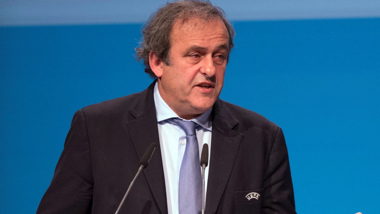 PSG : Leonardo recadre magistralement Platini