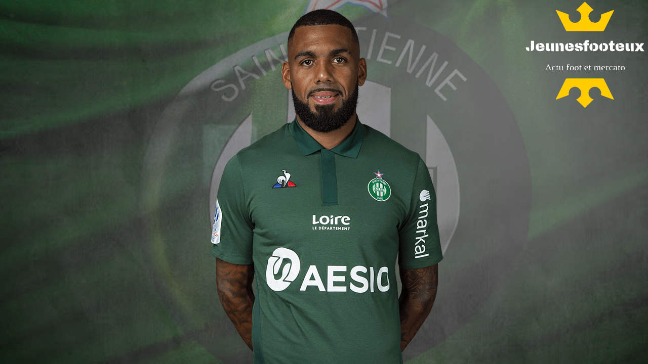 Yann M'Vila s'éloigne de l'Olympiakos
