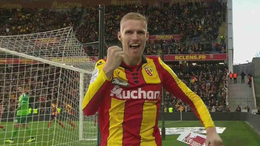 Gaëtan Robail, attaquant du RC Lens